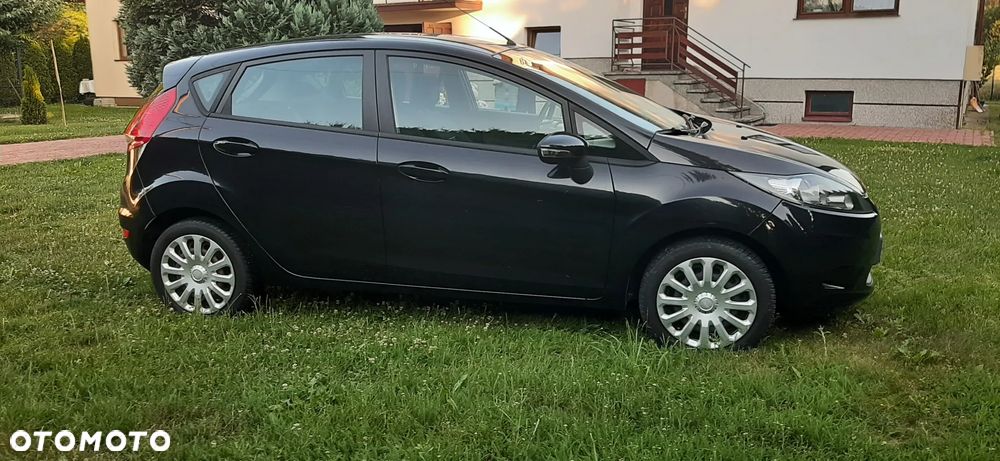 Ford Fiesta - 5