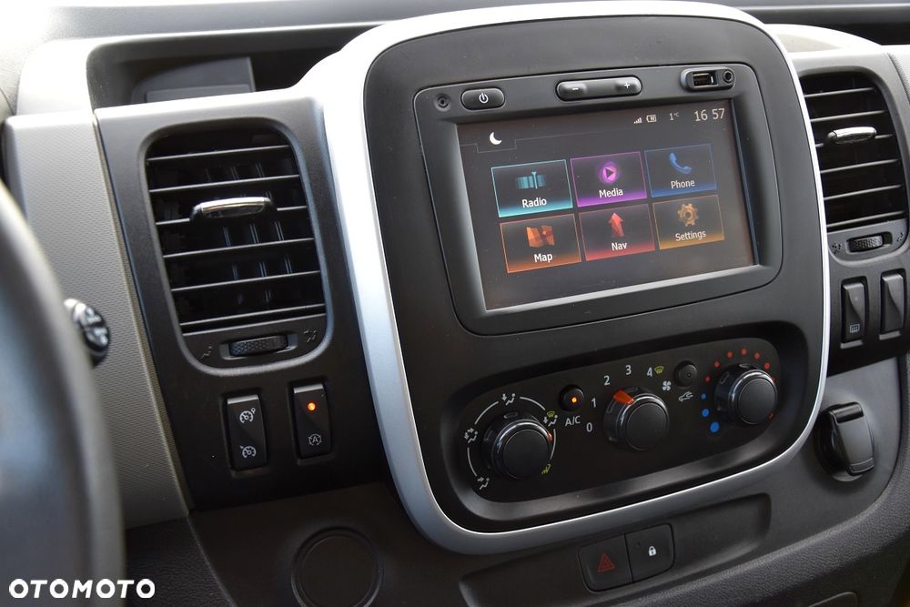 Renault TRAFIC L2H1 NAVIGACJA HAK - 17