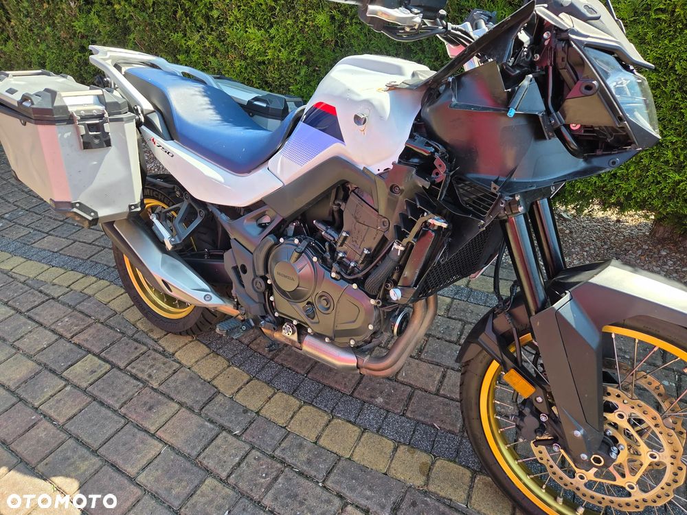 Honda Transalp - 11