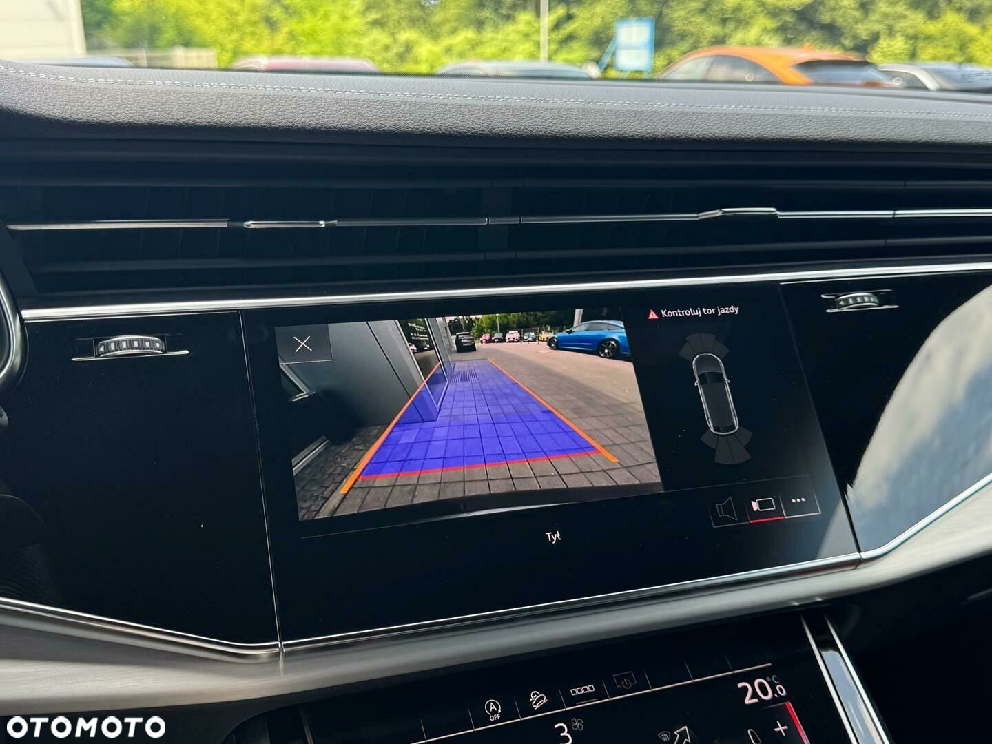 Audi Q8 - 25