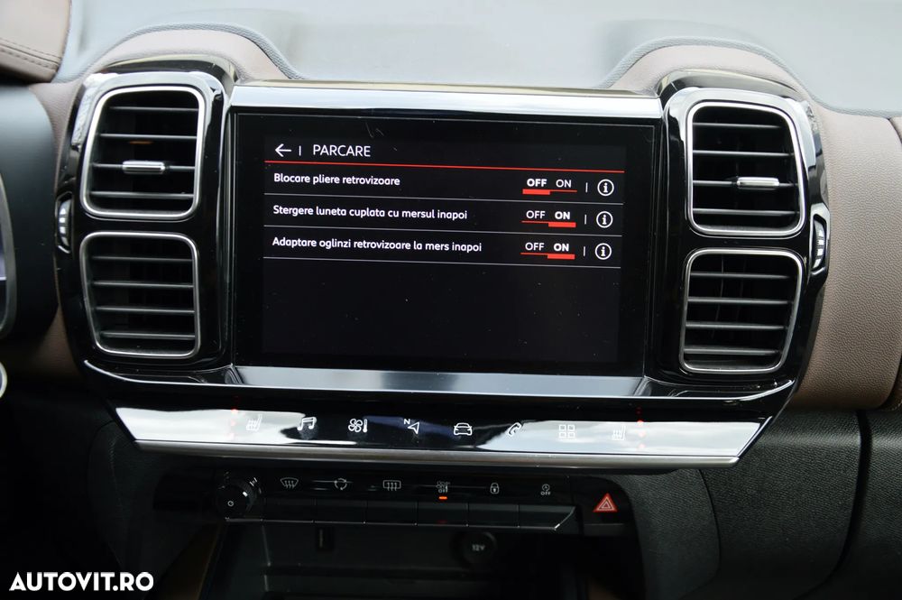 Citroën C5 Aircross 1.6 PureTech S&S EAT8 Shine - 35