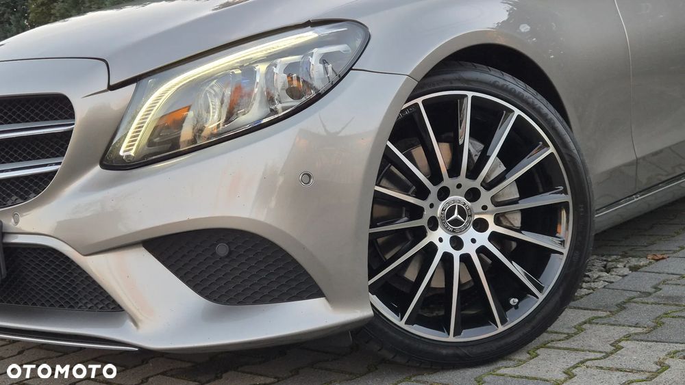 Mercedes-Benz Klasa C 300 d T 9G-TRONIC Avantgarde - 1