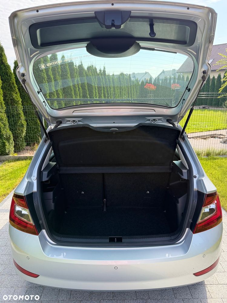 Skoda Fabia 1.0 TSI Style Color - 16