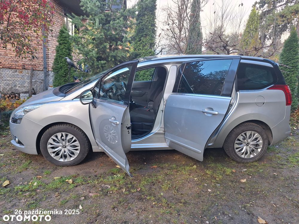 Peugeot 5008 2.0 HDi Allure - 6