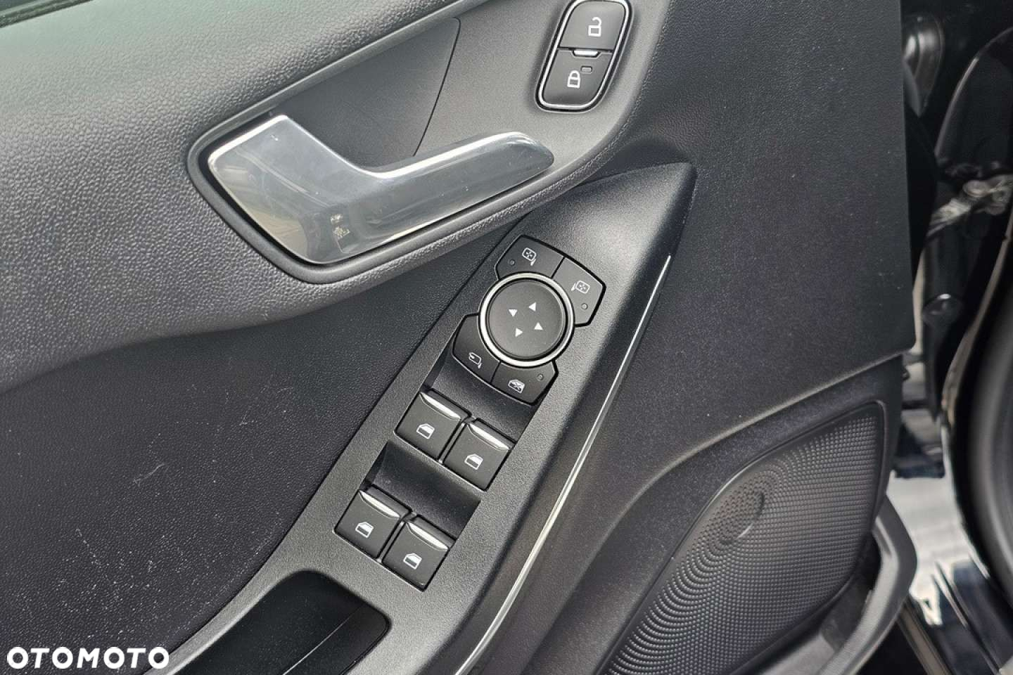 Ford Fiesta - 29