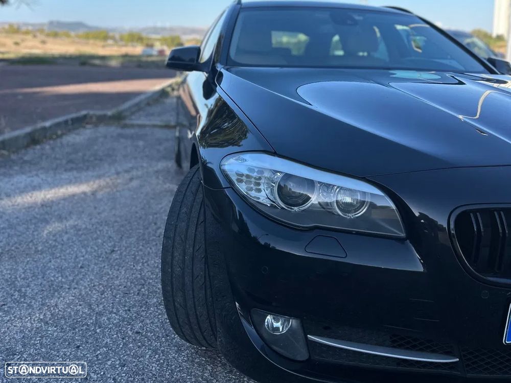 BMW 520 d Luxury Line - 2