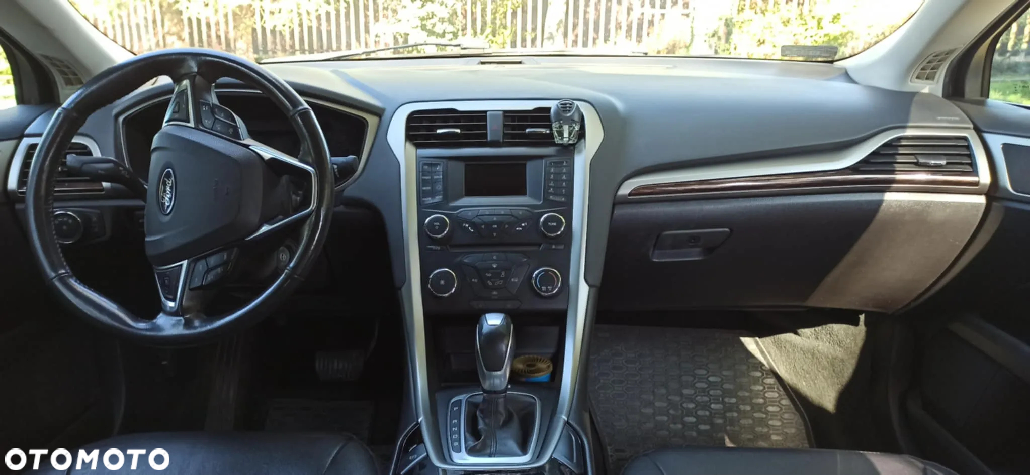 Ford Fusion 2.0 EcoBoost Titanium - 6