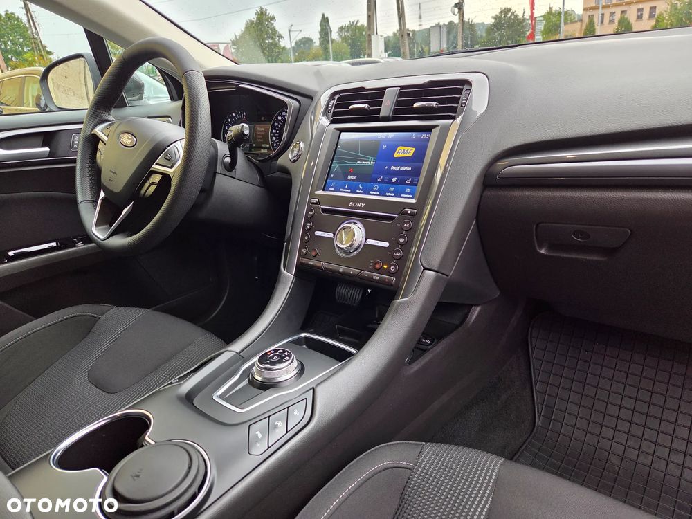 Ford Mondeo 2.0 EcoBlue Titanium - 13