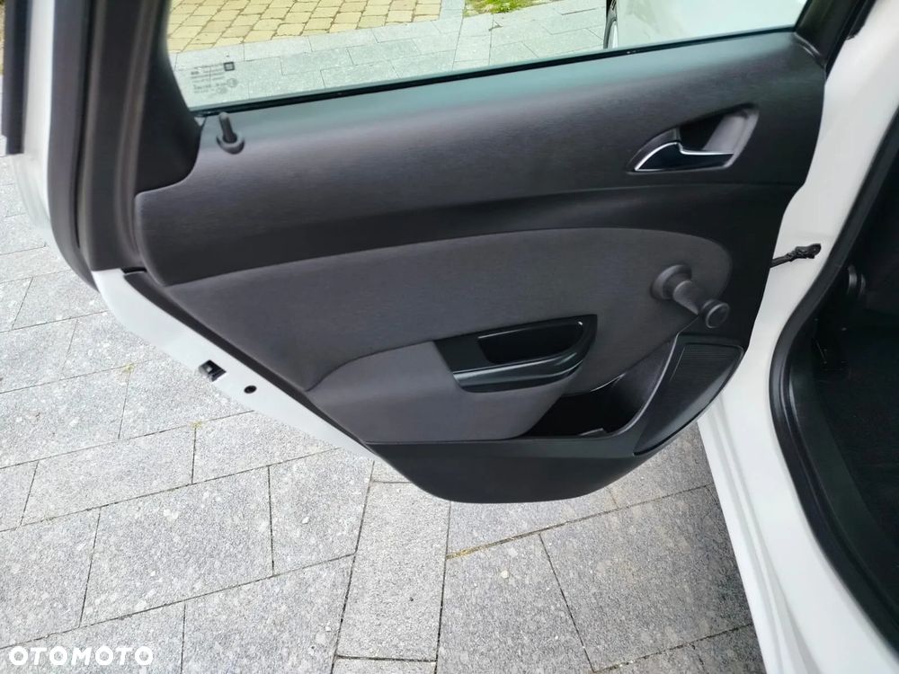 Opel Astra IV 1.6 Active - 21