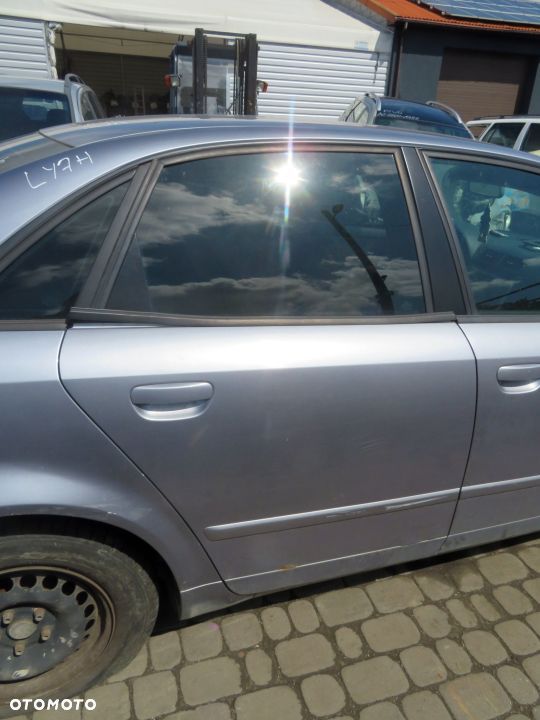 DRZWI TYLNE PRAWE A4 B6 SEDAN LY7H  SREBRNY AUDI 2000-2006 - 1