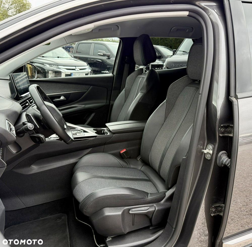 Peugeot 3008 - 19