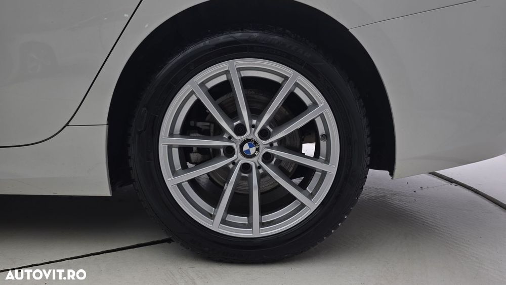 BMW Seria 3 - 22
