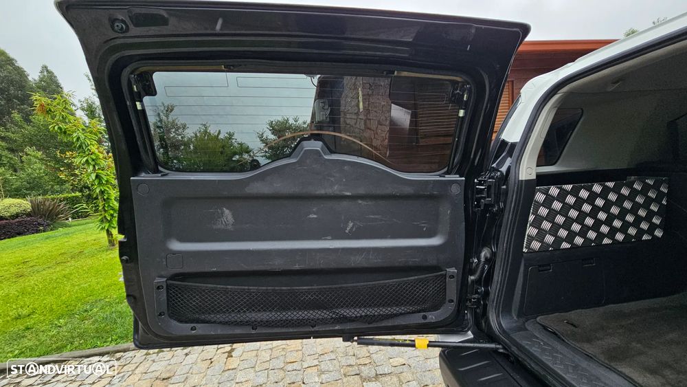 Toyota FJ Cruiser - 12