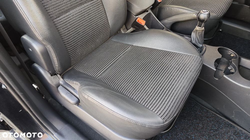 Kia Sportage 2.0 4WD EX - 34