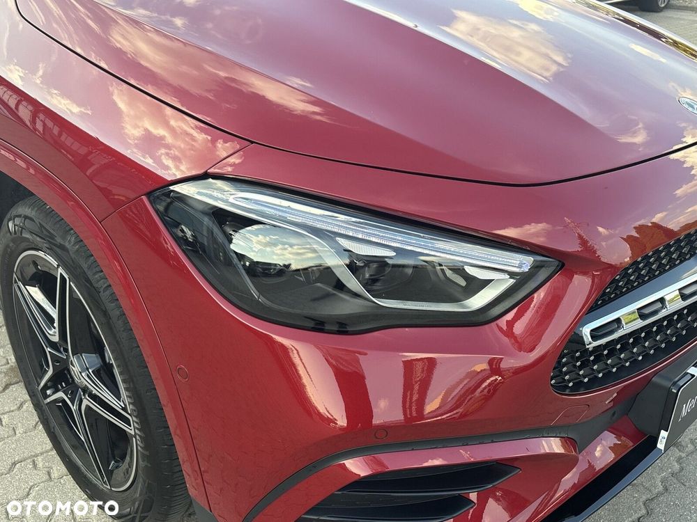 Mercedes-Benz GLA 200 AMG Line - 10