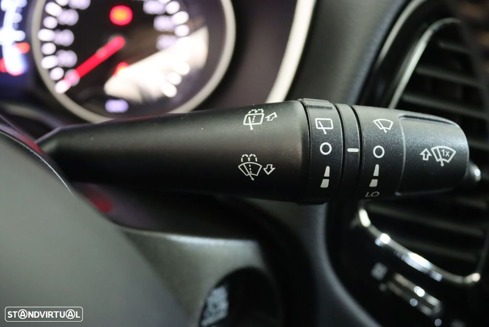 Jeep Compass 1.6 M-Jet Limited - 18