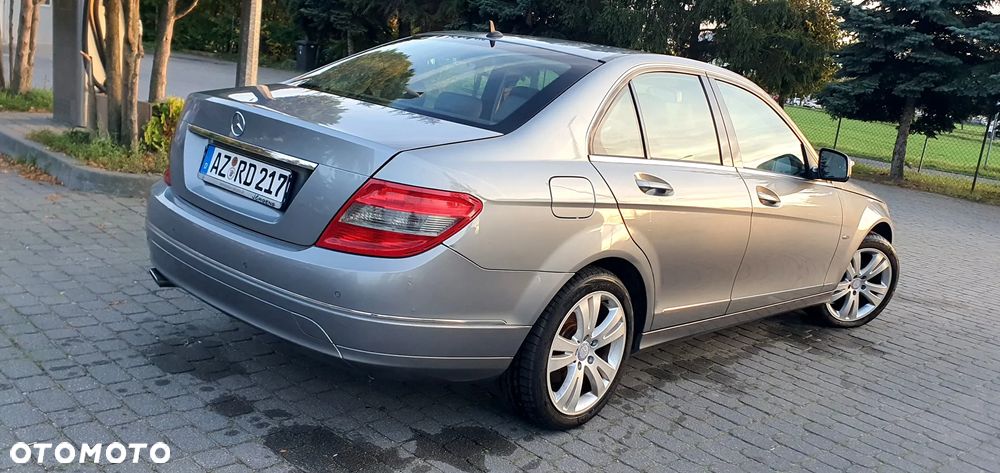 Mercedes-Benz Klasa C - 23