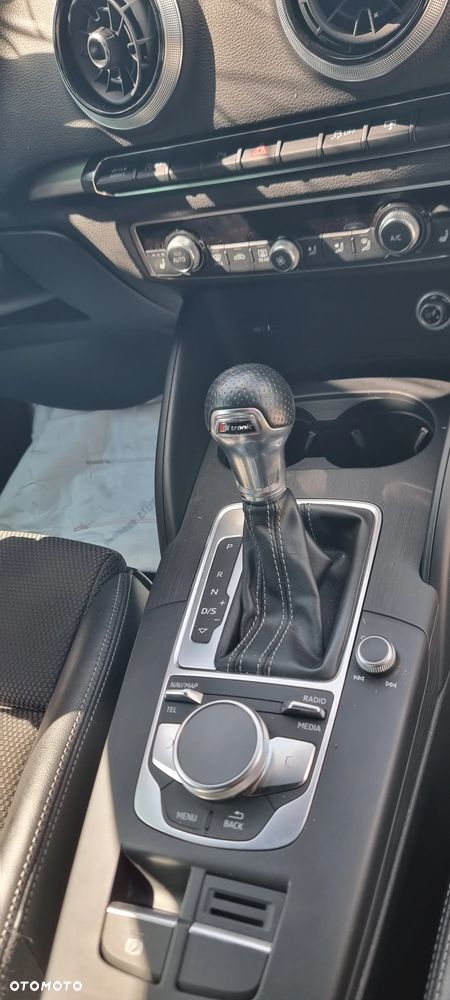 Audi A3 Limousine 2.0 TDI (clean diesel) quattro S tronic S line Sportpaket - 9