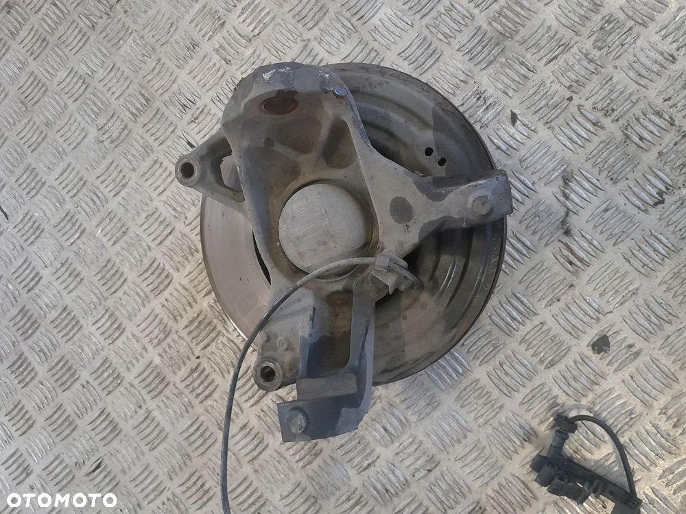 PIASTA PRZEDNIA ZWROTNICA PRZÓD IVECO DAILY VI 2014-21 E6 35S PRAWA LEWA - 2