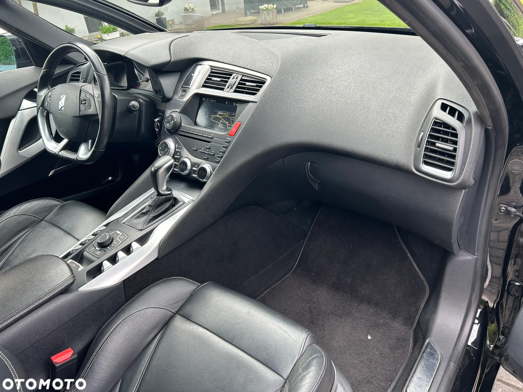 Citroën DS5 BlueHDi 180 EAT6 Business Class - 13