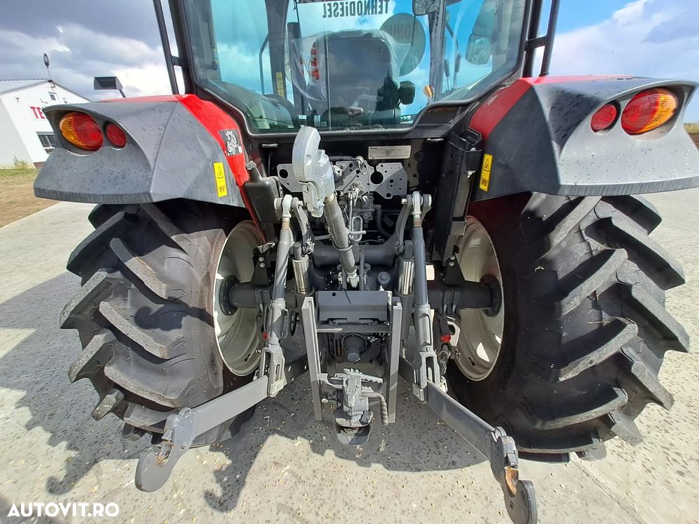 Massey Ferguson 5711M - 7