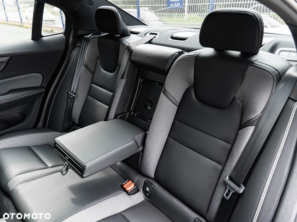 Volvo S60 - 27
