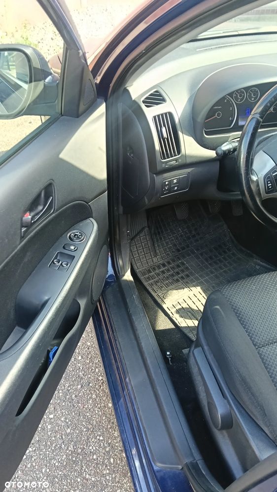 Hyundai i30 1.6 CRDi Classic - 12