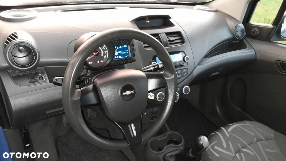 Chevrolet Spark - 22