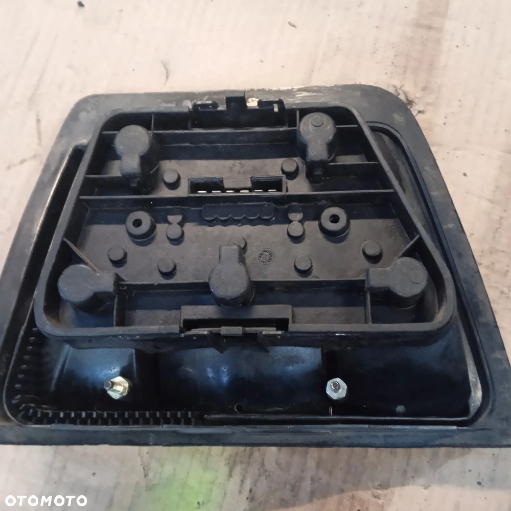 Lampa tylna prawa Polonez - 5