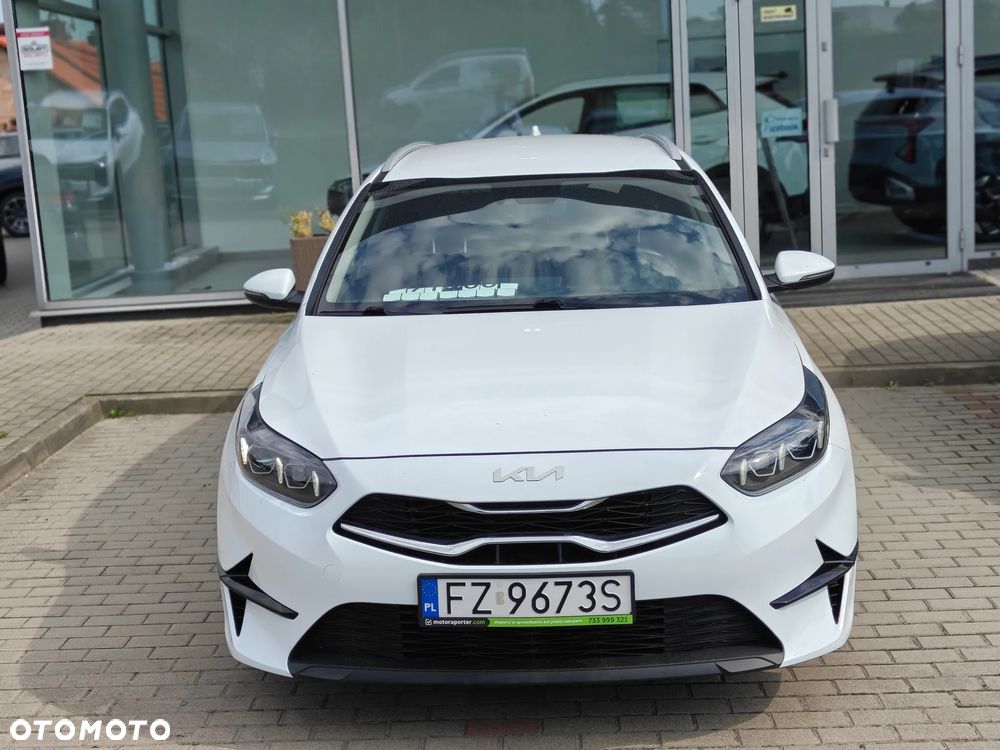 Kia Ceed - 3