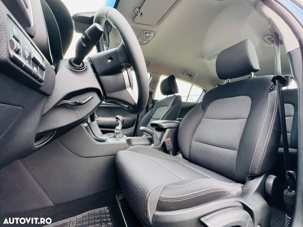 Kia Sportage 1.6 CRDI AWD VISION - 13