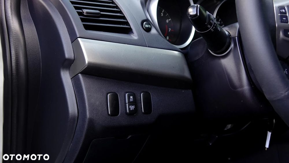 Mitsubishi Lancer 1.6 ClearTec Invite - 3