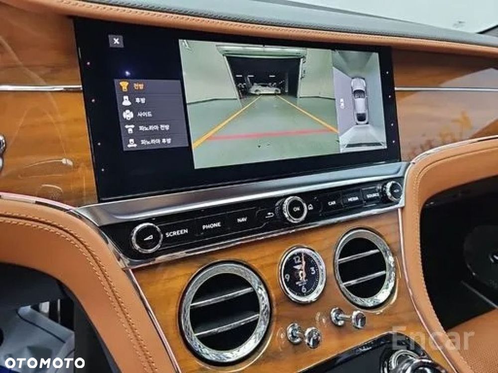 Bentley Continental GT - 11