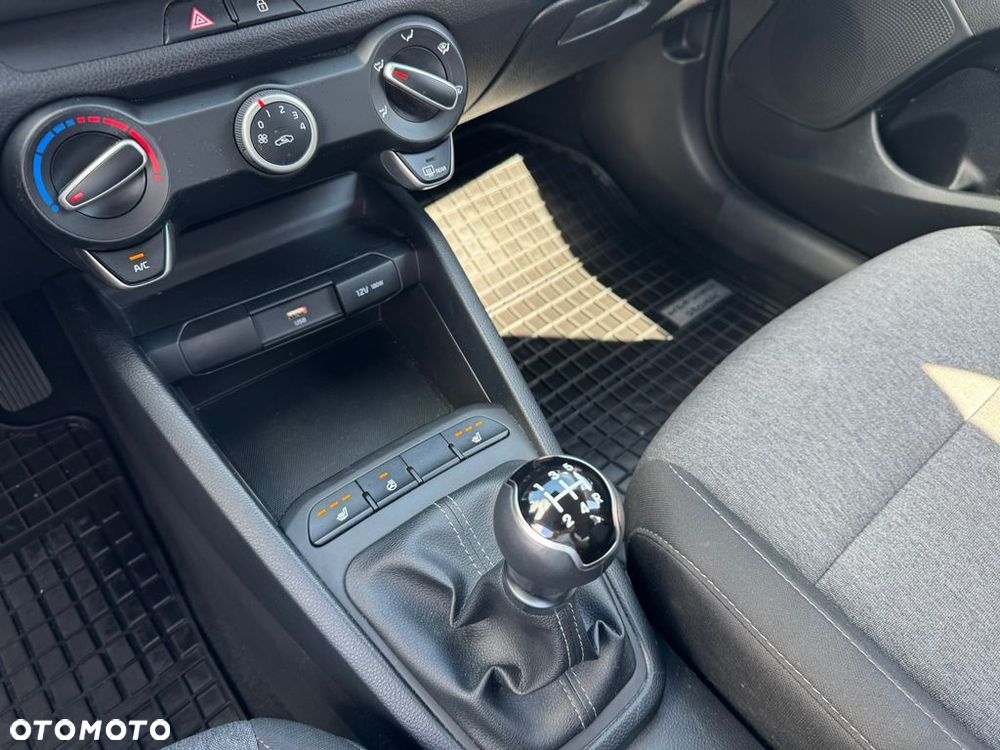 Kia Stonic 1.2 M - 15