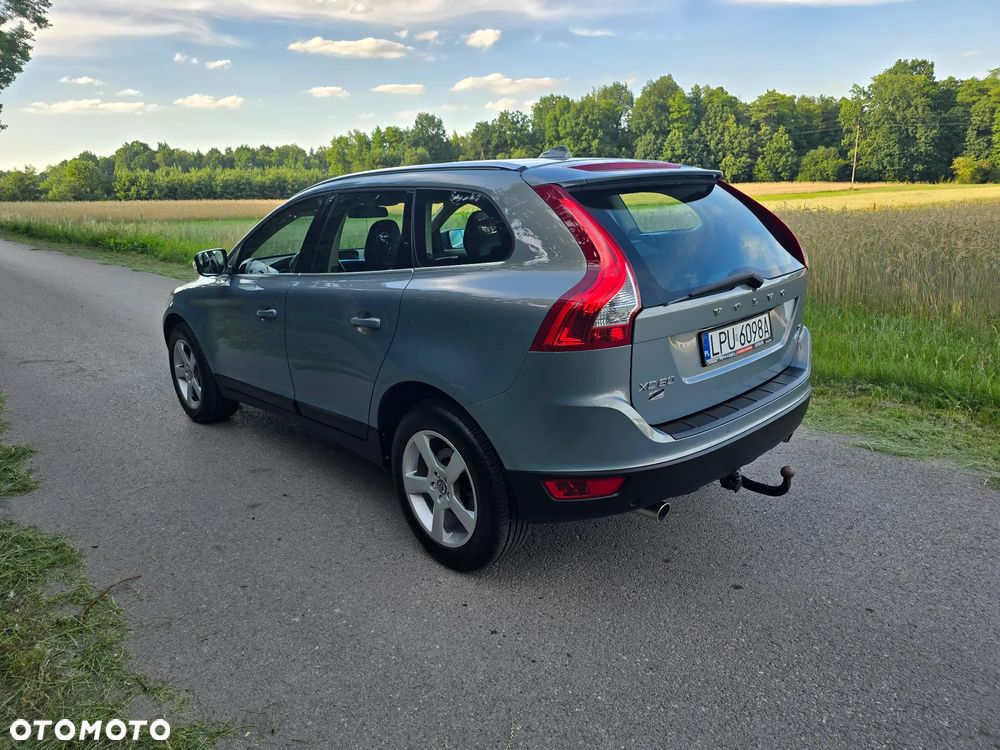 Volvo XC 60 D5 AWD - 4
