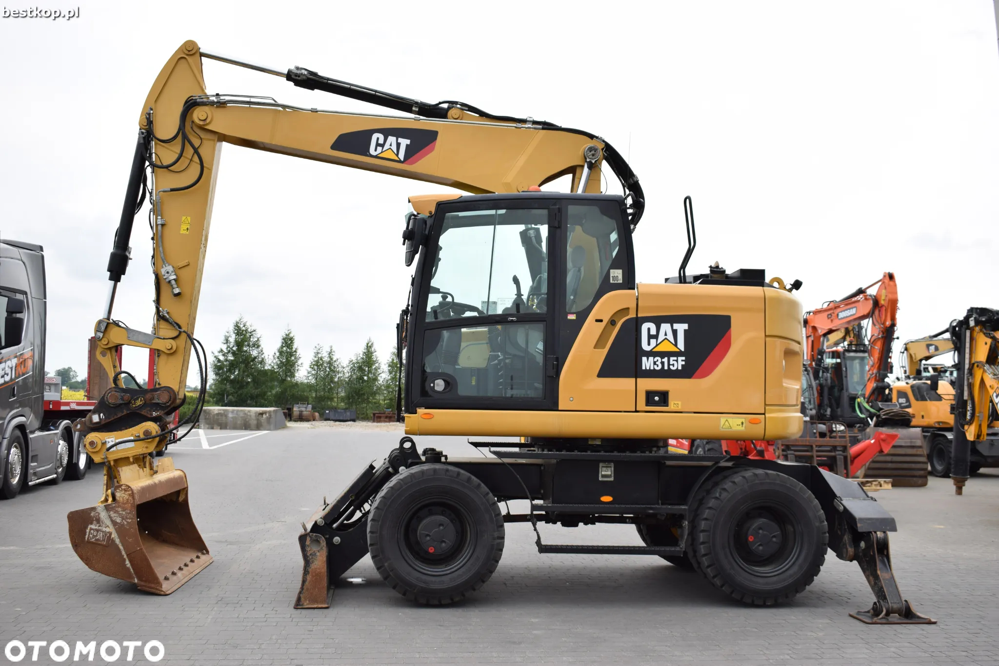 Caterpillar M315F - 11