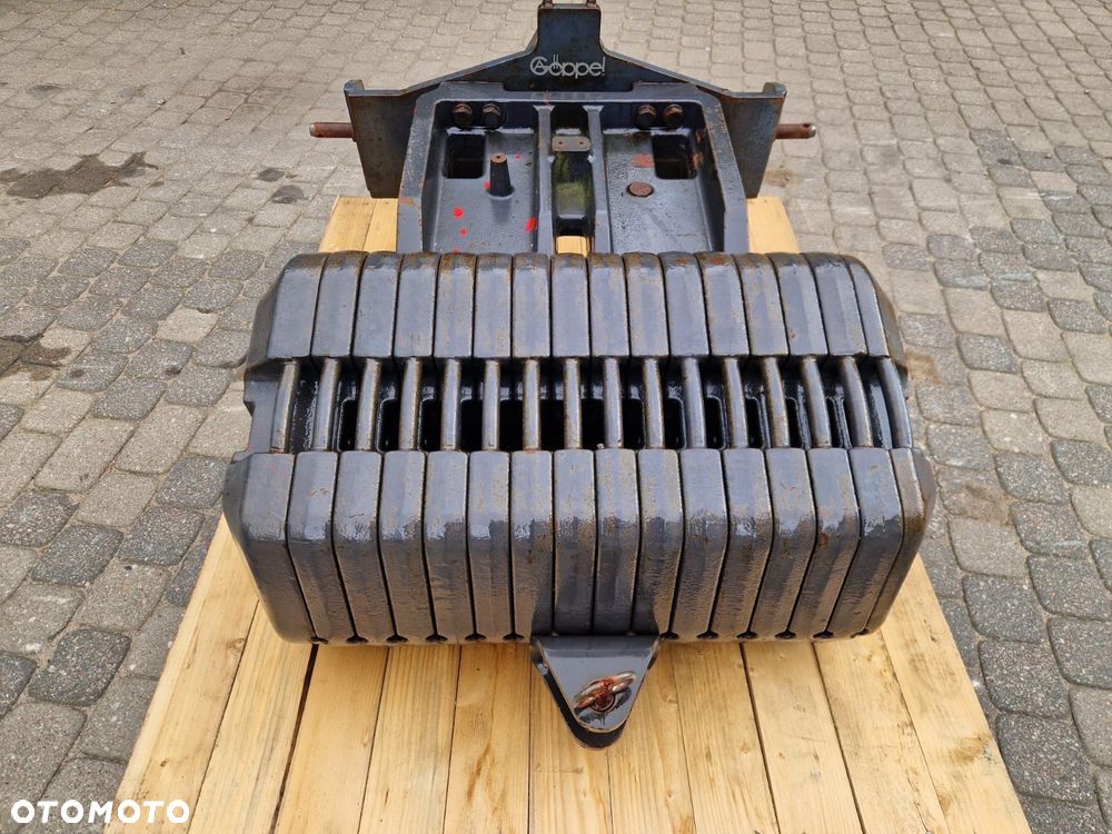 Obciążnik do ciągnika Balast CASE MCCORMICK 1000 KG - 9