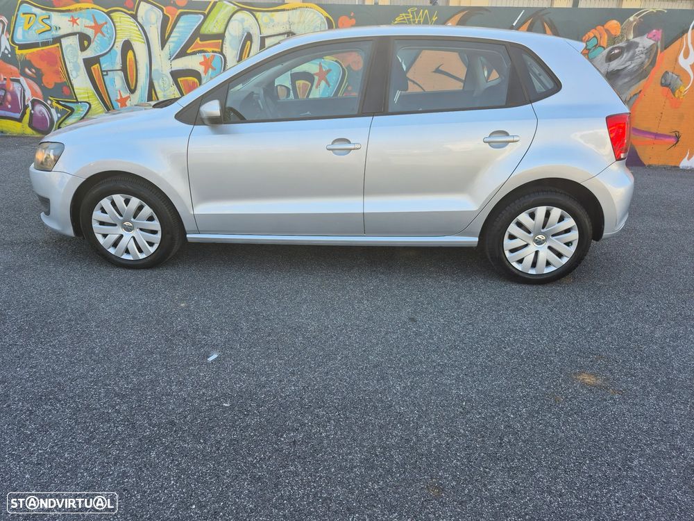 VW Polo 1.6 TDI Confortline BlueMotion - 3