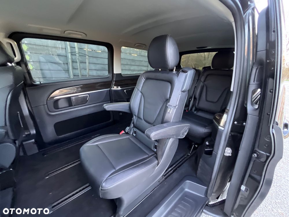 Mercedes-Benz Klasa V 300 d lang 9G-TRONIC Special Edition Avantgarde - 16
