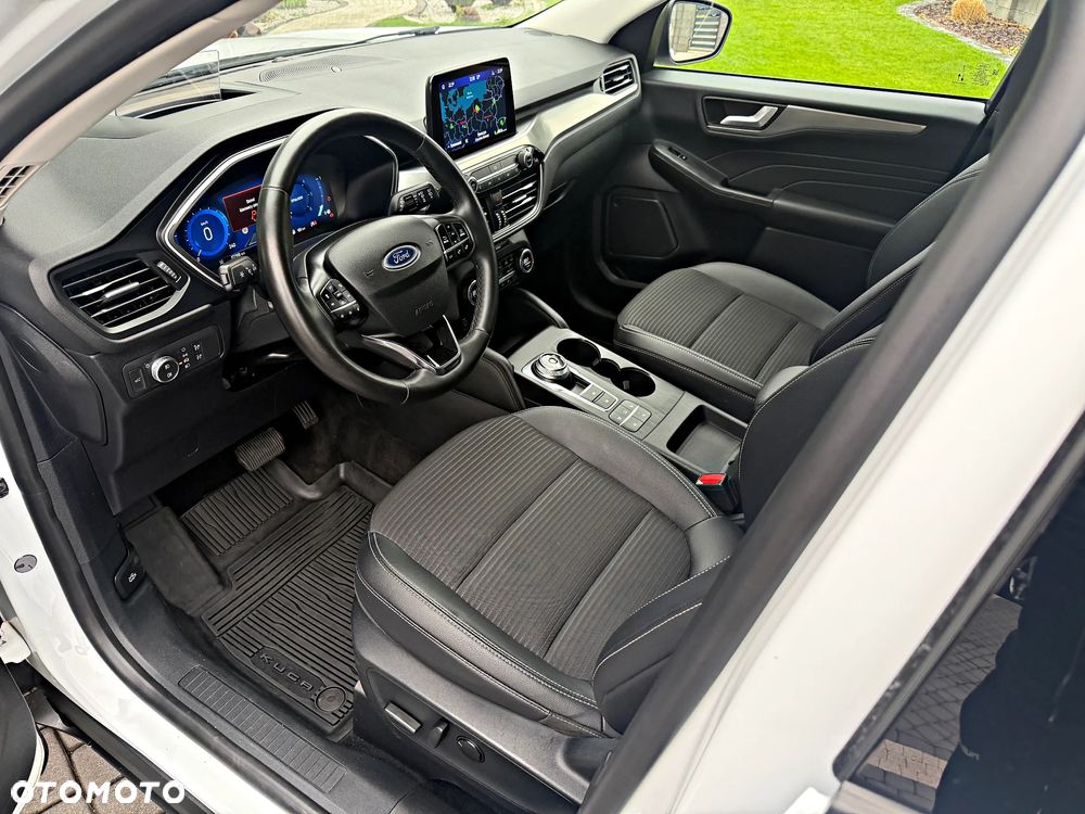 Ford Kuga 2.0 EcoBlue 4x4 TITANIUM - 21