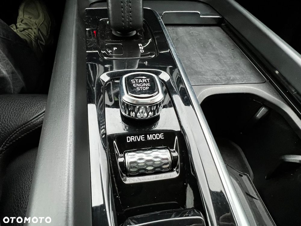 Volvo XC 60 B4 D Geartronic RDesign - 23