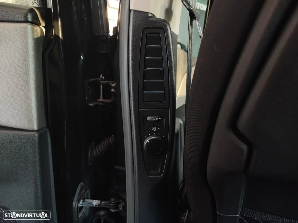 Citroën C4 Grand Picasso 1.6 e-HDi Intensive - 36