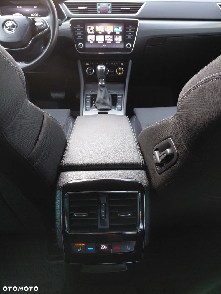 Skoda Superb 2.0 TDI SCR 4x4 Style DSG - 8