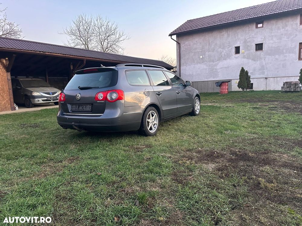 Volkswagen Passat Variant 1.9 TDI DPF BlueMotion - 2