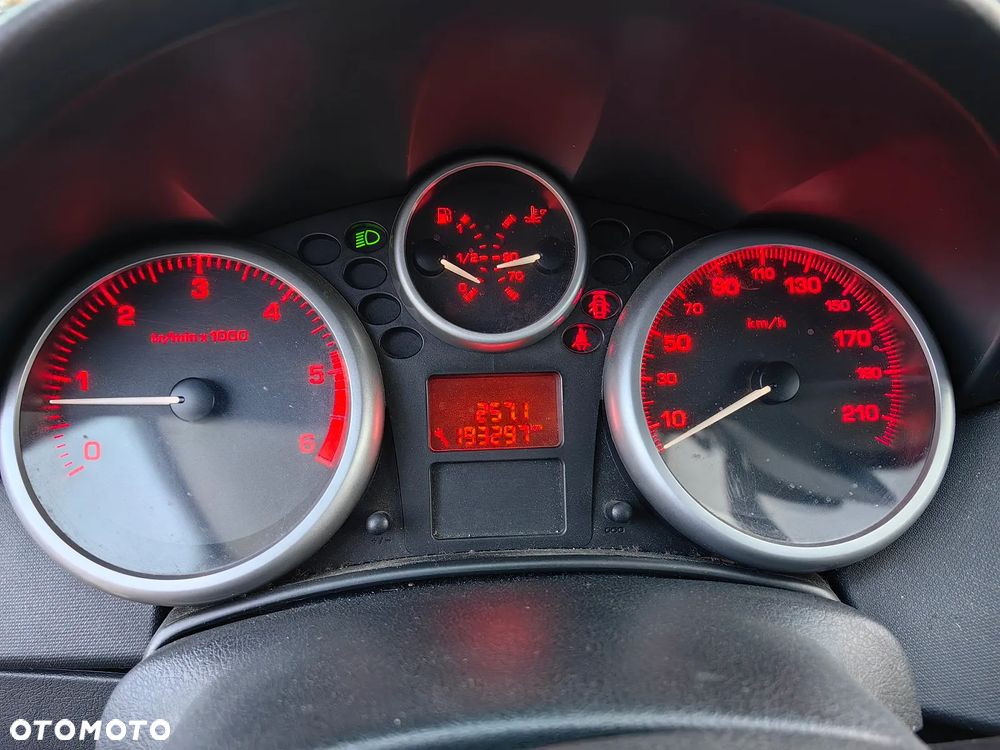 Peugeot 207 1.4 HDi Presence Euro5 - 18