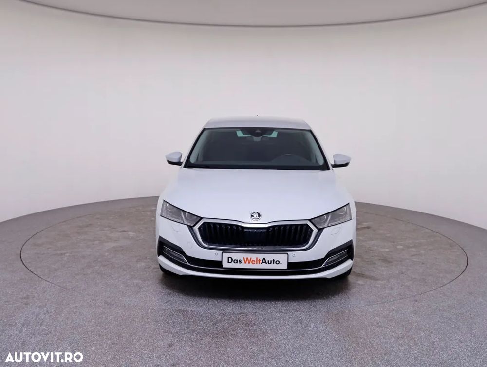 Skoda Octavia 2.0 TDI DSG Style - 2
