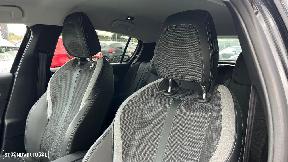 Peugeot 308 - 37