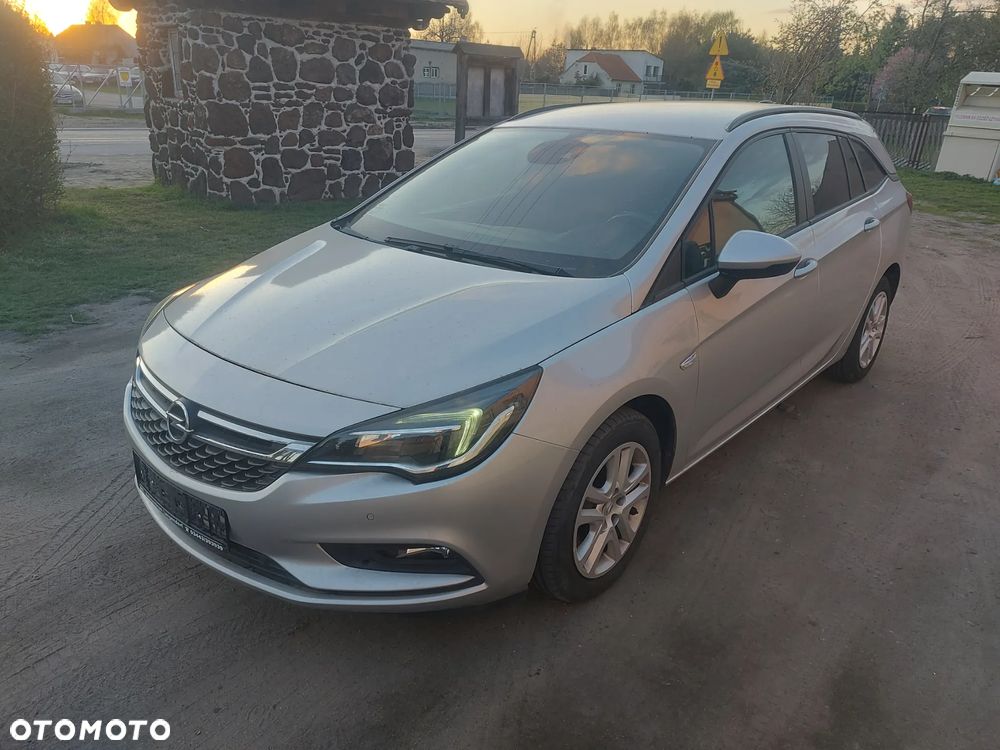 Opel Astra 1.6 D (CDTI) Start/Stop Innovation - 1
