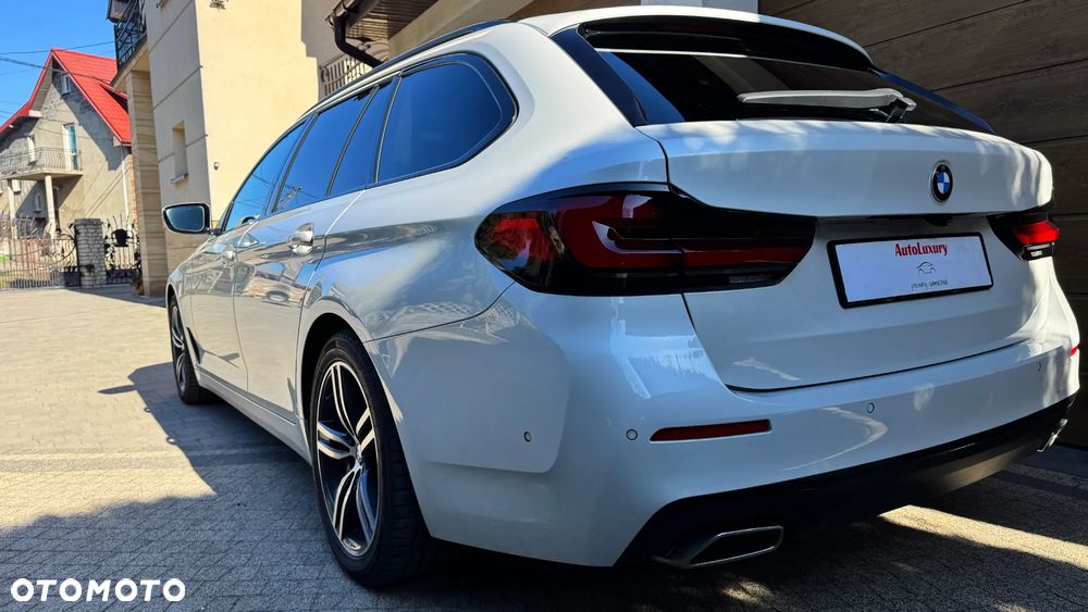BMW Seria 5 520d Sport Line - 7