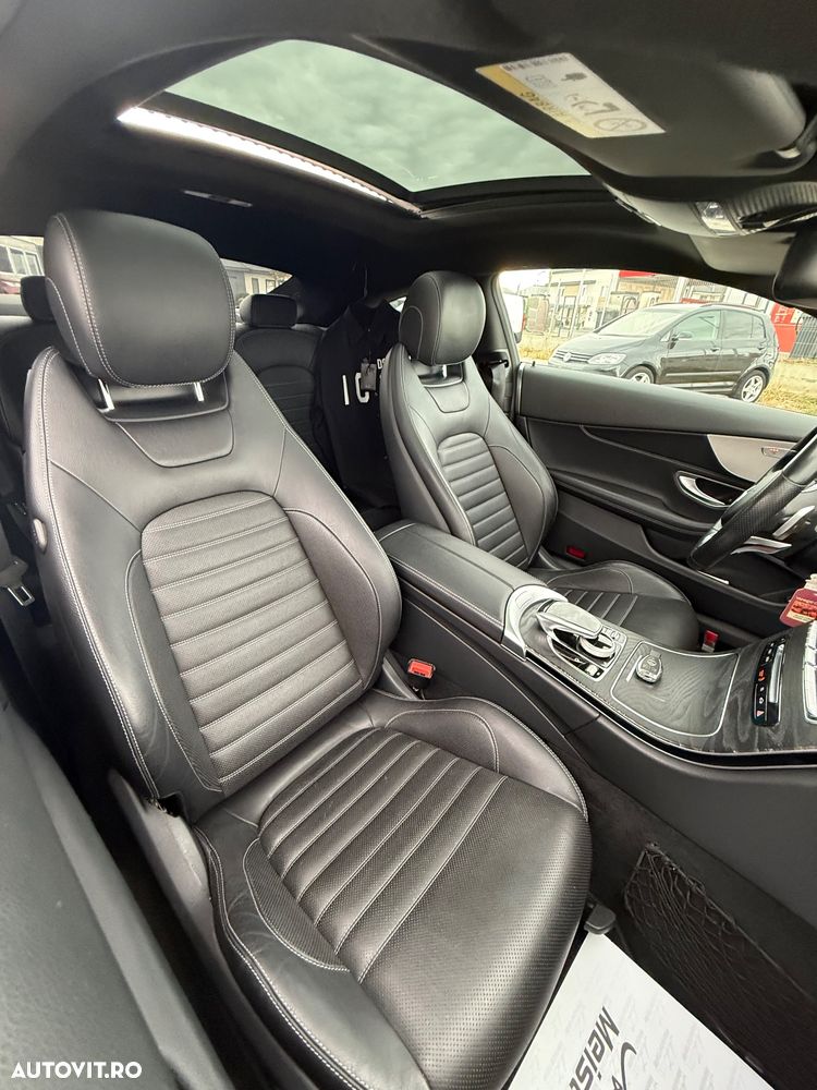 Mercedes-Benz C 220 d Coupe 4Matic 9G-TRONIC AMG Line - 14